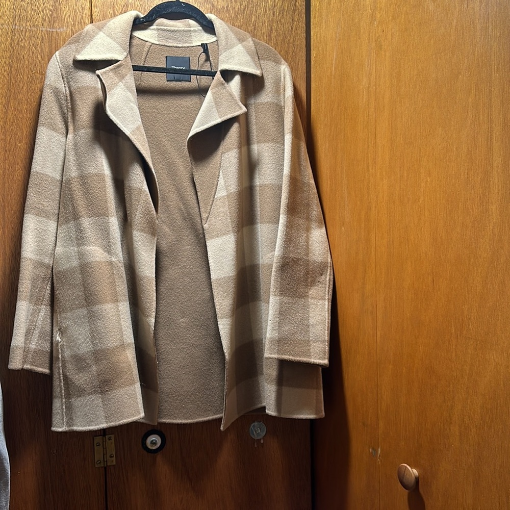 Light Browns Jacket - image 2